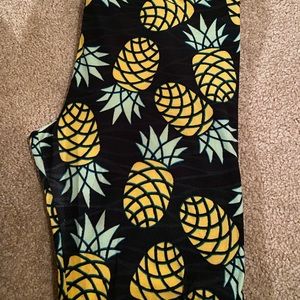 LuLaRoe Pineapple leggings